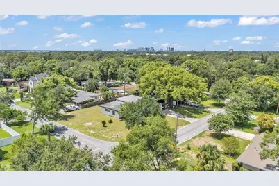 2128 Sycamore Drive, Winter Park, FL 32789 - Photo 2