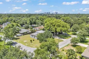 2128 Sycamore Dr, Winter Park, FL 32789 - Photo 2