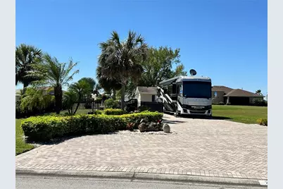 728 Teaberry Trail, Polk City, FL 33868 - Photo 2