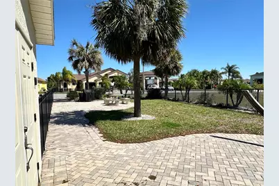 728 Teaberry Trail, Polk City, FL 33868 - Photo 10