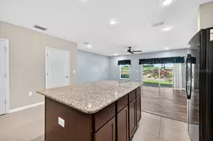 3842 Hampstead Ln, Lakeland, FL 33810 - Photo 8