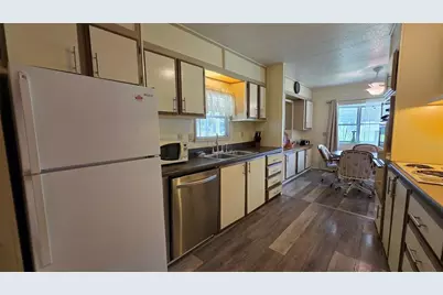 520 Skyline Drive W, Lakeland, FL 33801 - Photo 10