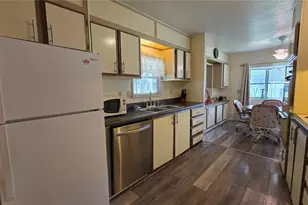 520 Skyline Dr W, Lakeland, FL 33801 - Photo 10