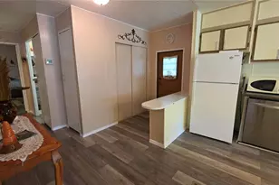 520 Skyline Dr W, Lakeland, FL 33801 - Photo 12