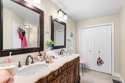 707 Powder Horn Row, Lakeland, FL 33809 - Photo 22