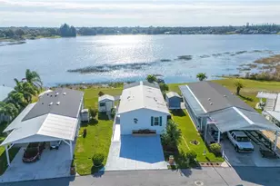 21 Queen of Waters St, Lake Wales, FL 33898 - Photo 2