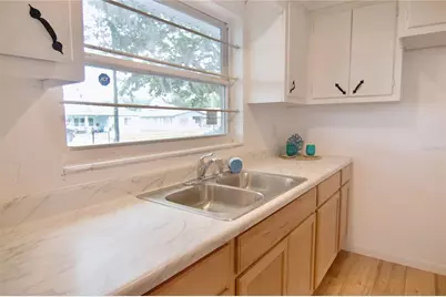 718 Bay Street, Sebring, FL 33870 - Photo 12