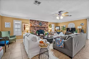 570 Villa Vista Blvd, Lakeland, FL 33813 - Photo 8