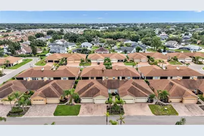 1584 Vienna Square Drive, Winter Haven, FL 33884 - Photo 32