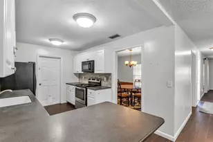 3050 Cross Fox Dr, Mulberry, FL 33860 - Photo 12