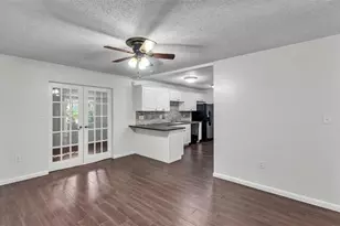 3050 Cross Fox Dr, Mulberry, FL 33860 - Photo 10