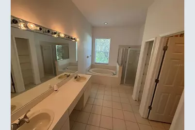 3522 Autumn Glen Drive, Valrico, FL 33596 - Photo 10