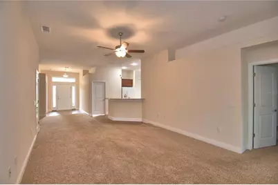 6654 Crescent Loop, Winter Haven, FL 33884 - Photo 8