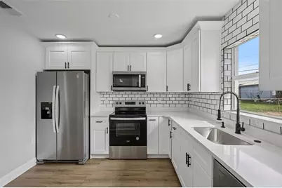 2633 Royal Drive, Lakeland, FL 33801 - Photo 12