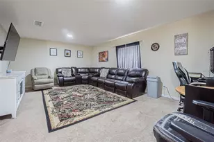 229 Oaklanding Ln, Mulberry, FL 33860 - Photo 12