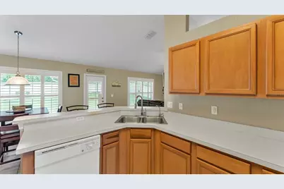2756 Highlands Creek Drive, Lakeland, FL 33813 - Photo 12
