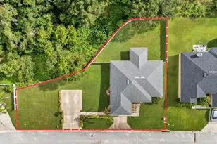 2756 Highlands Creek Dr, Lakeland, FL 33813 - Photo 2