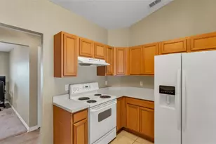 2756 Highlands Creek Dr, Lakeland, FL 33813 - Photo 12