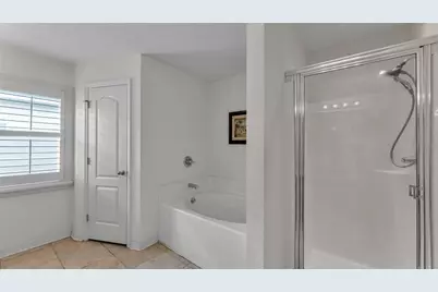 2756 Highlands Creek Drive, Lakeland, FL 33813 - Photo 18