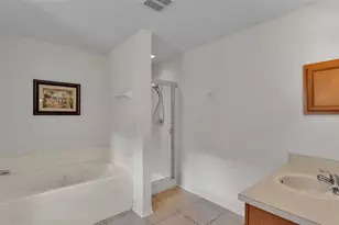 2756 Highlands Creek Dr, Lakeland, FL 33813 - Photo 16