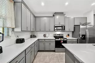 2309 Distant Sun Trl, Kissimmee, FL 34747 - Photo 16