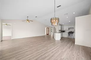 6341 Silver Lakes Dr W, Lakeland, FL 33810 - Photo 4