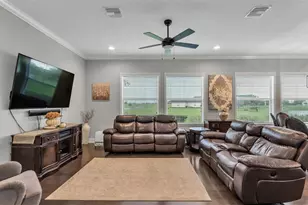 539 Waterfern Trail Dr, Auburndale, FL 33823 - Photo 8