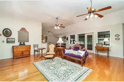 6901 Hayter Drive, Lakeland, FL 33813 - Photo 4