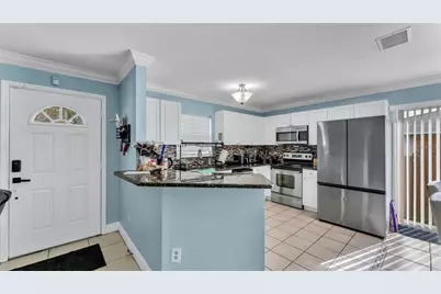 1012 W 10th Street, Lakeland, FL 33805 - Photo 4