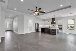 224 Valencia Ridge Dr, Auburndale, FL 33823 - Photo 4