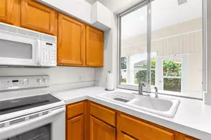 2818 Honeywell Pl, Lakeland, FL 33810 - Photo 8