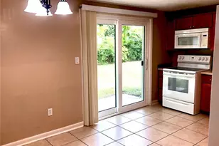 1725 Bellgrove St, Lakeland, FL 33805 - Photo 6