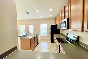 2044 Cypress Bay Blvd, Kissimmee, FL 34743 - Photo 10