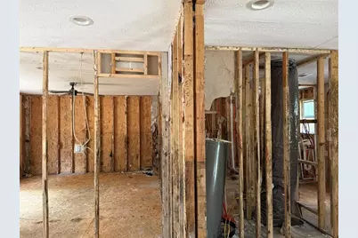 4319 Pocahontas Drive, Dade City, FL 33523 - Photo 6