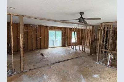 4319 Pocahontas Drive, Dade City, FL 33523 - Photo 12