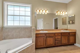 730 Country Walk Cove, Eagle Lake, FL 33839 - Photo 20