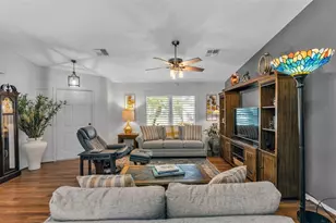 6096 Kittiwake Dr, Lakeland, FL 33809 - Photo 8