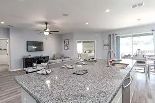 6922 161st Ter E, Parrish, FL 34219 - Photo 10