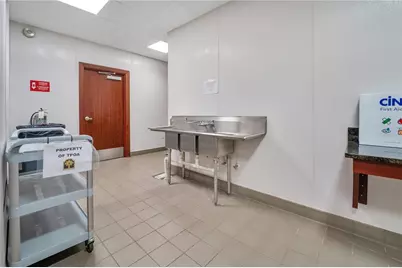 5157 Sterling Manor Drive, Tampa, FL 33647 - Photo 64