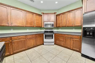 3293 Hawks Ridge Dr, Lakeland, FL 33810 - Photo 24