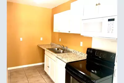 110 Forest Avenue #10, Davenport, FL 33837 - Photo 4