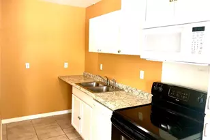 110 Forest Ave, Davenport, FL 33837 - Photo 4