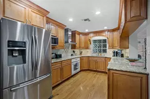 2014 8th Terrace SE, Winter Haven, FL 33880 - Photo 4