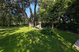 3533 Sutton Hills Dr N, Lakeland, FL 33810 - Photo 18