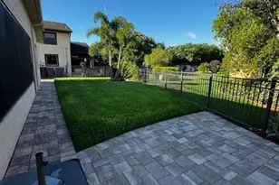 416 Motorcoach Dr S, Polk City, FL 33868 - Photo 4