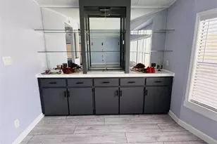 2206 Golden Horseshoe Circle N, Lakeland, FL 33810 - Photo 12