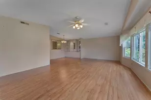 3175 Pebble Bend Dr, Lakeland, FL 33810 - Photo 4