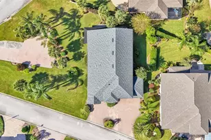 402 Cruisers Dr, Polk City, FL 33868 - Photo 6