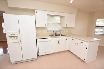 2210 Harbor Town Lane, Lakeland, FL 33810 - Photo 4