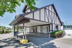 2210 Harbor Town Ln, Lakeland, FL 33810 - Photo 30